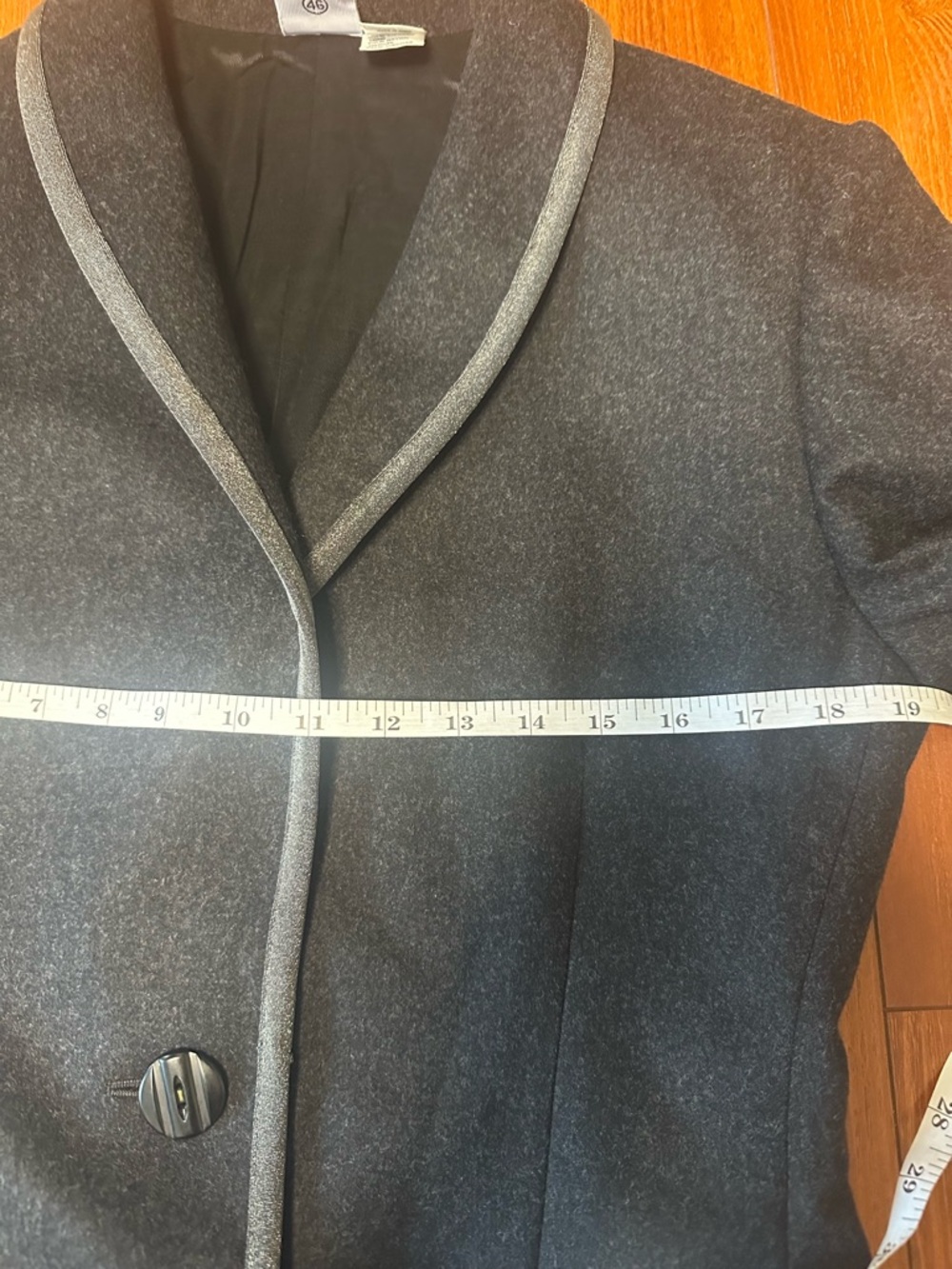 PER TE BY KRIZIA Charcoal Gray Blazer with Light Gray Piping - Picture 7 of 7